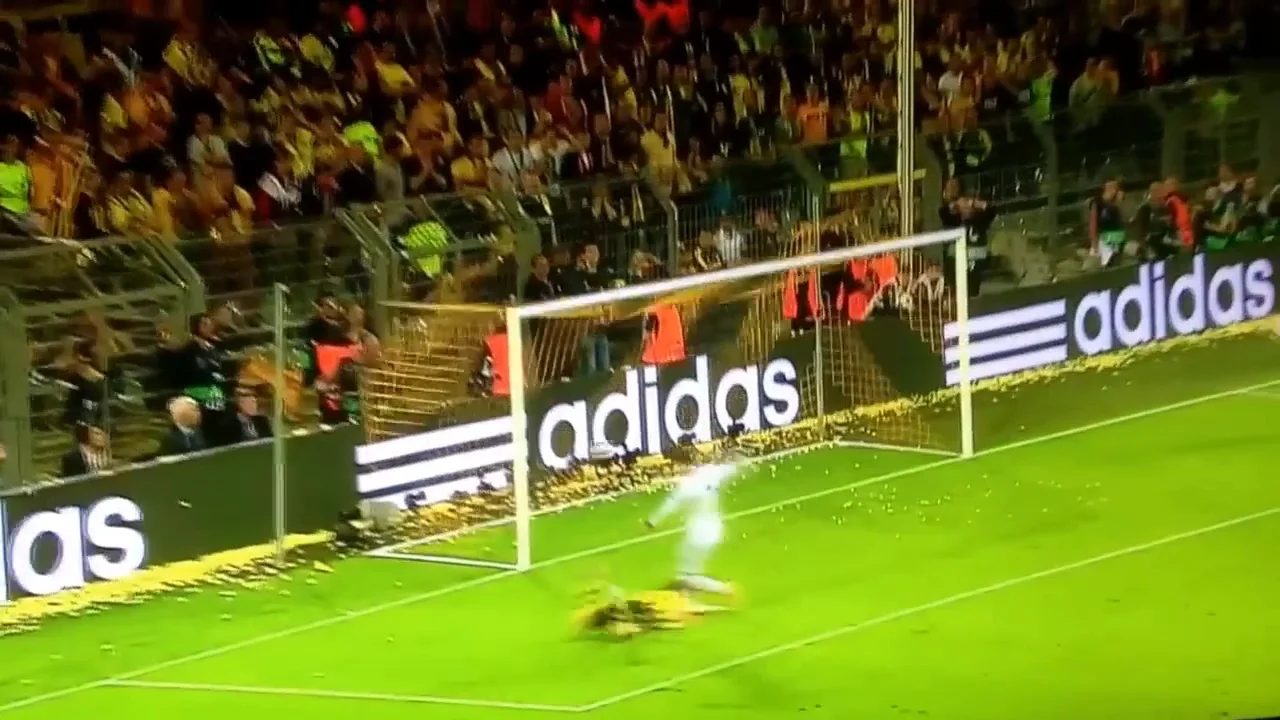 Cristiano Ronaldo Goal #358 vs Borussia Dortmund (43') | Real Madrid 2012-2013