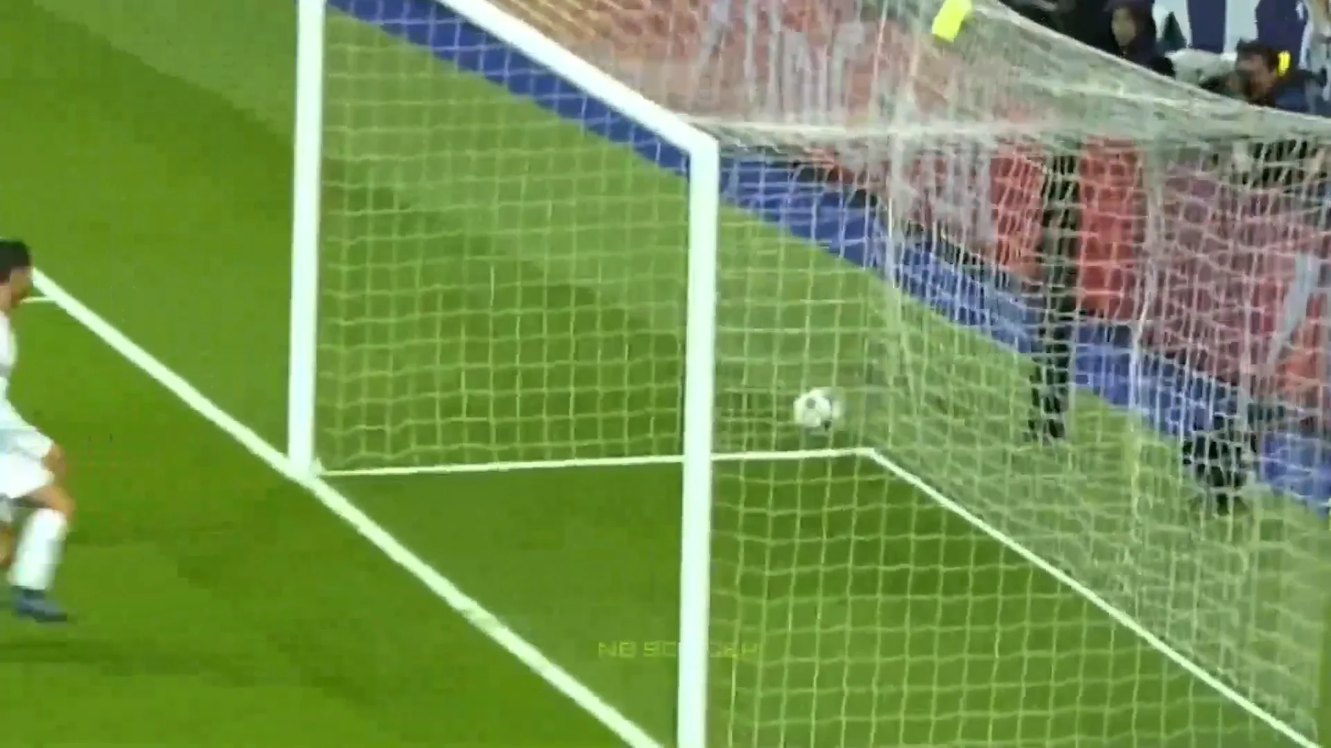 Cristiano Ronaldo Goal #536 vs VfL Wolfsburg (16') | Real Madrid 2015-2016