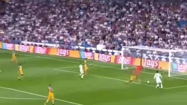 Cristiano Ronaldo Goal #609 vs APOEL Nicosia (12') | Real Madrid 2017-2018
