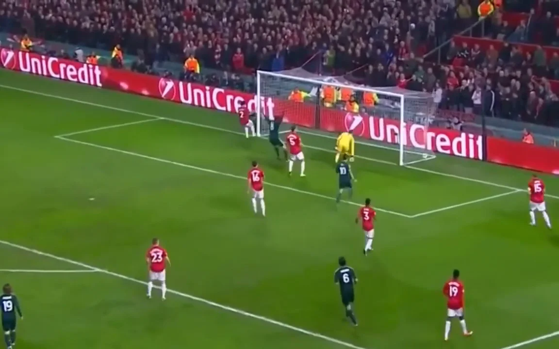 Cristiano Ronaldo Goal #347 vs Manchester United FC (69') | Real Madrid 2012-2013