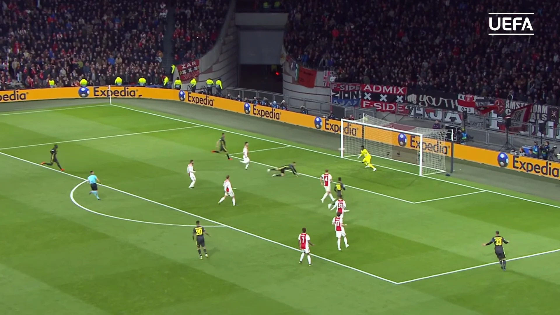 Cristiano Ronaldo Goal #683 vs Ajax Amsterdam (45') | Juventus 2018-2019