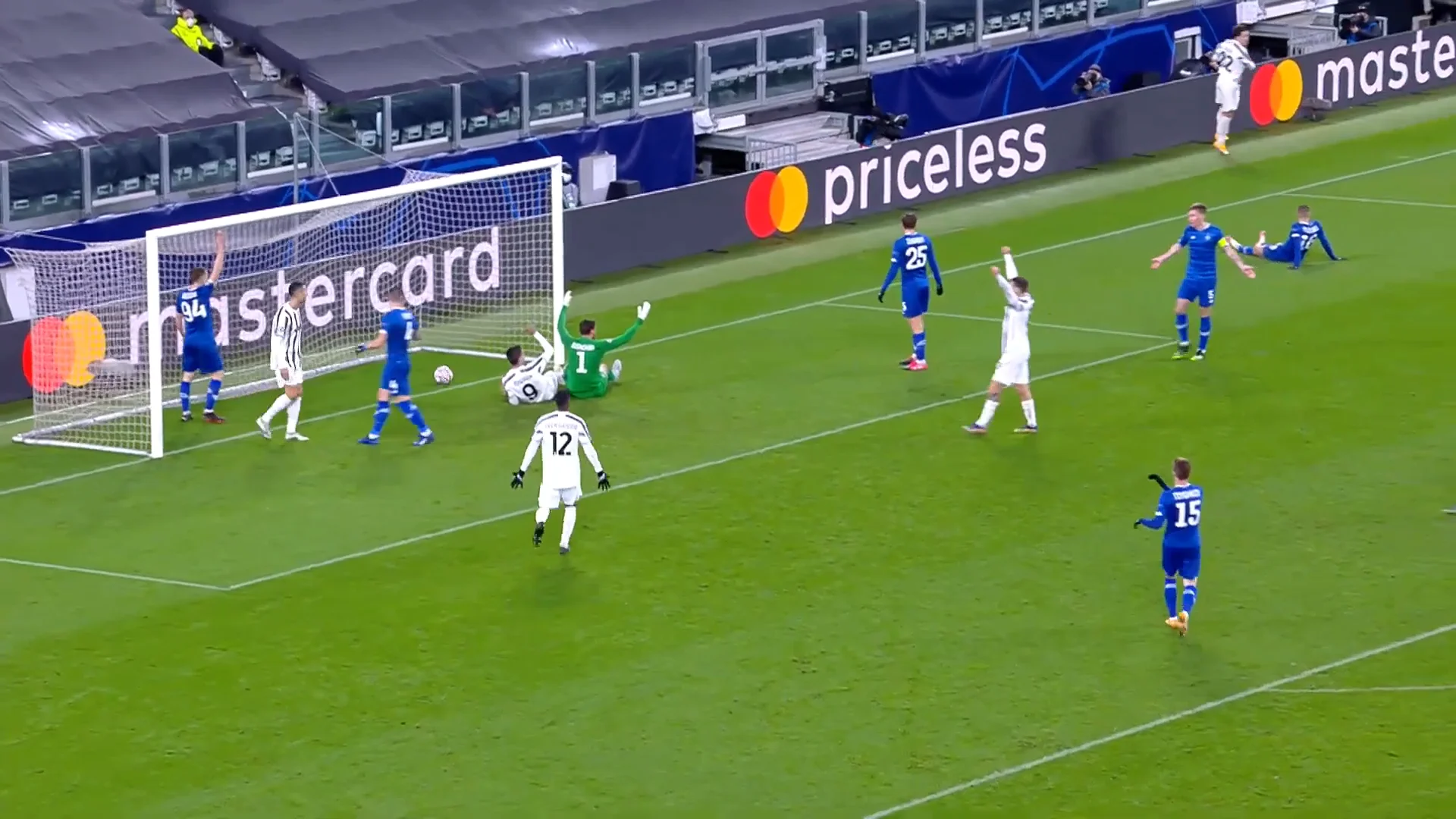 Cristiano Ronaldo Goal #750 vs Dynamo Kyiv (57') | Juventus 2020-2021
